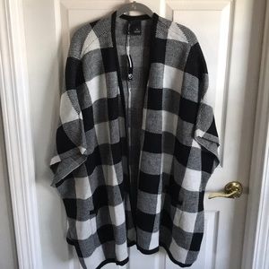 Buffalo Check Sweater Poncho Size 2x!!!